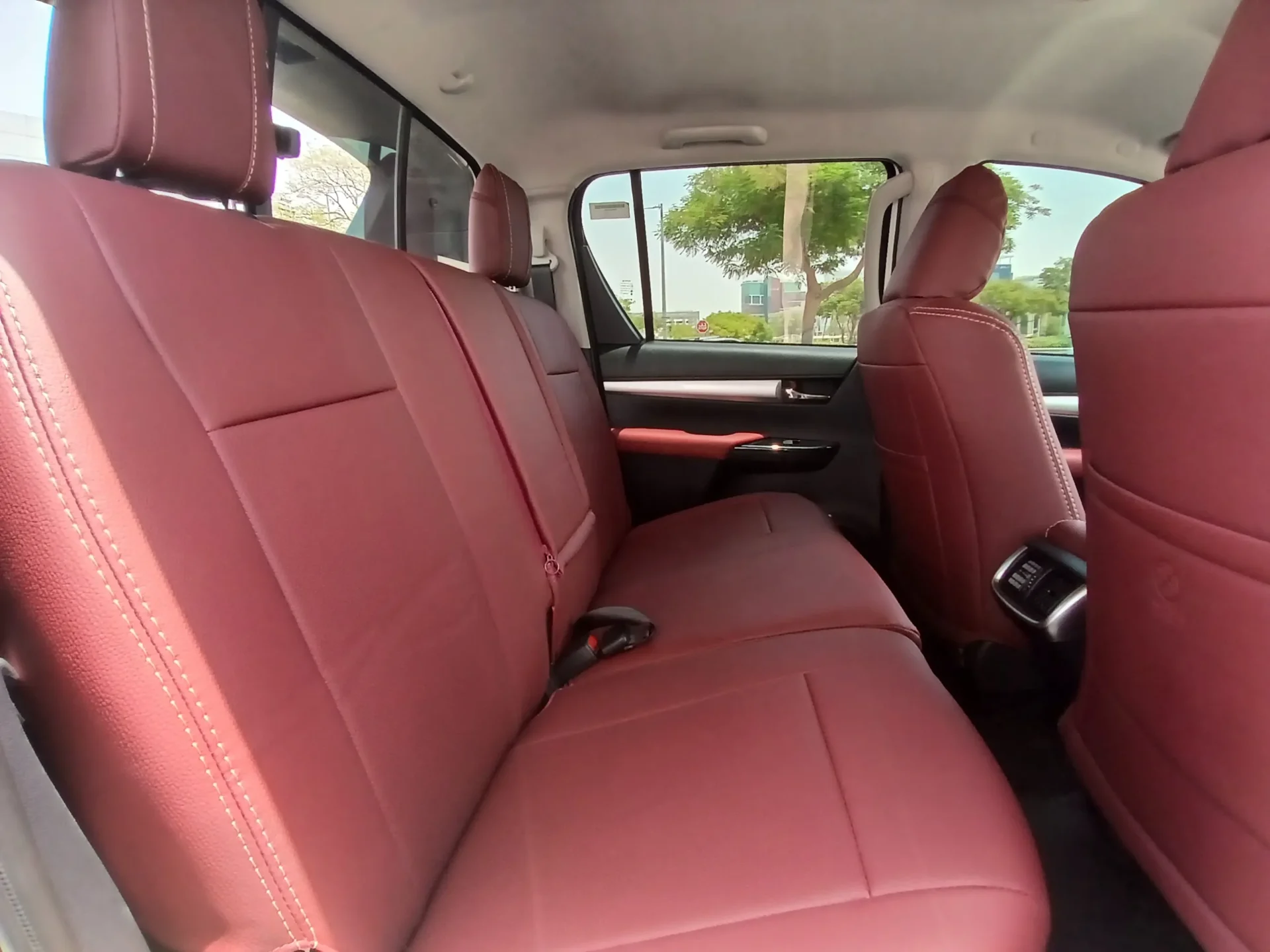 2026 Toyota Hilux Double Cabin 4x4 Pickup - Image 14