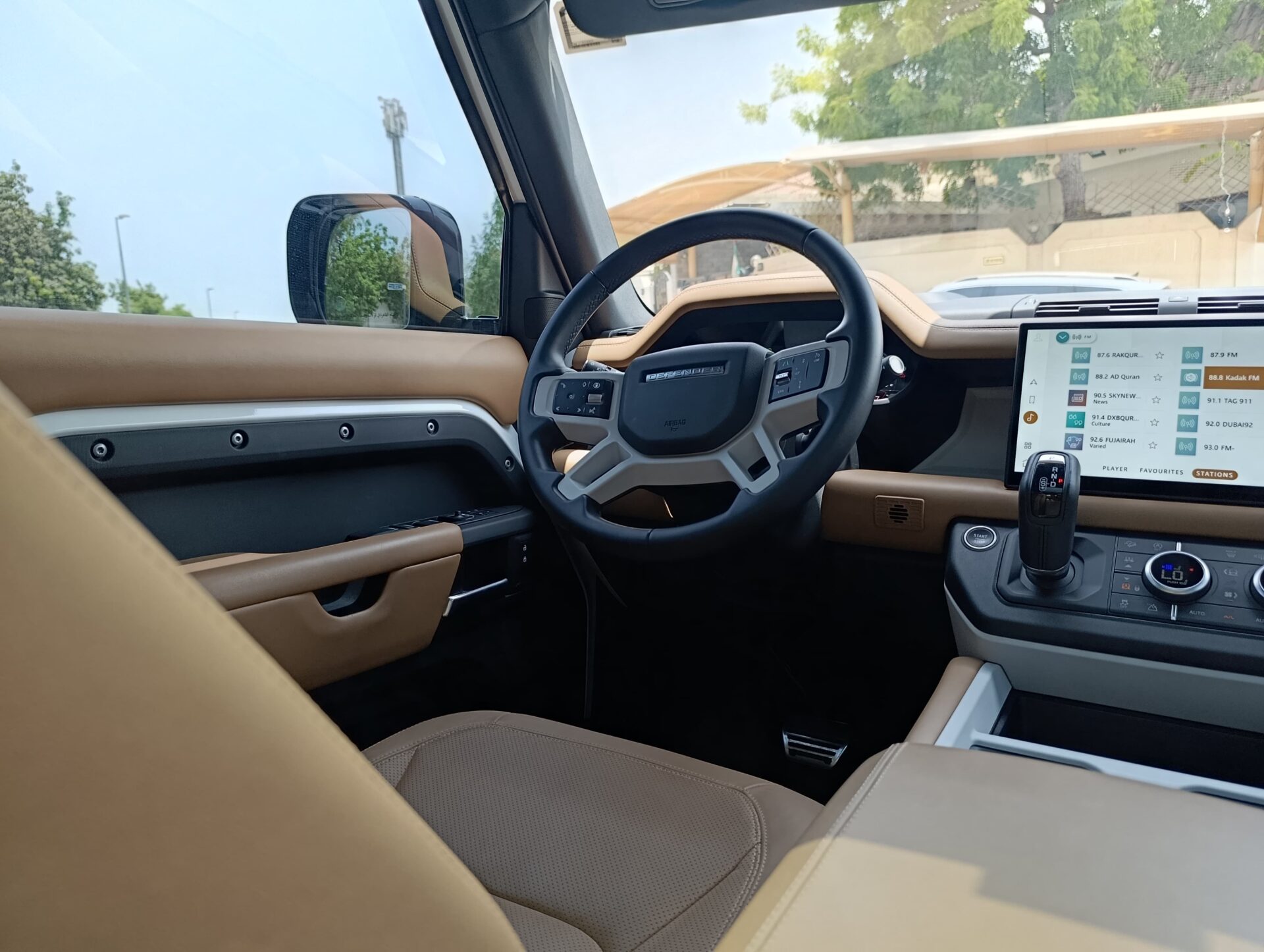 Land Rover Defender 2025 - Image 8