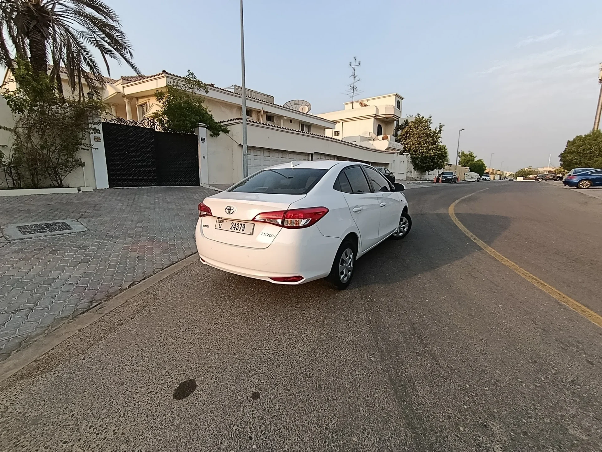 Toyota Yaris - Image 5