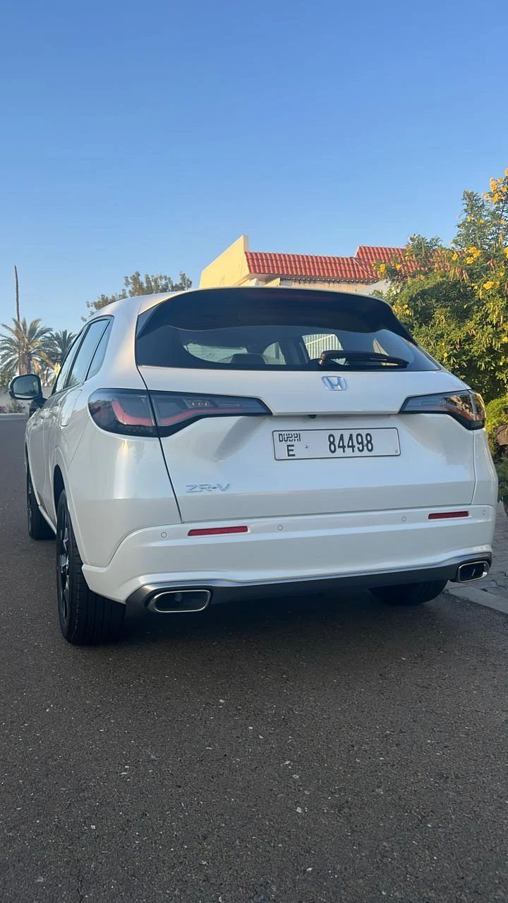 Honda ZR-V 2025 for rent in Dubai, photo 4