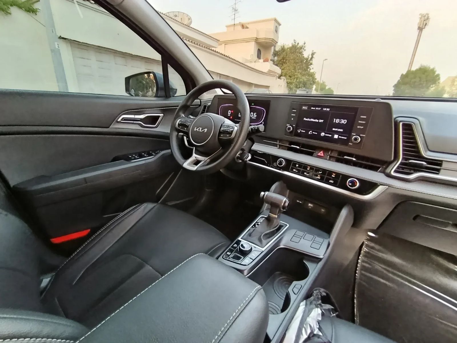 Kia Sportage 2024 for rent in Dubai, photo 5