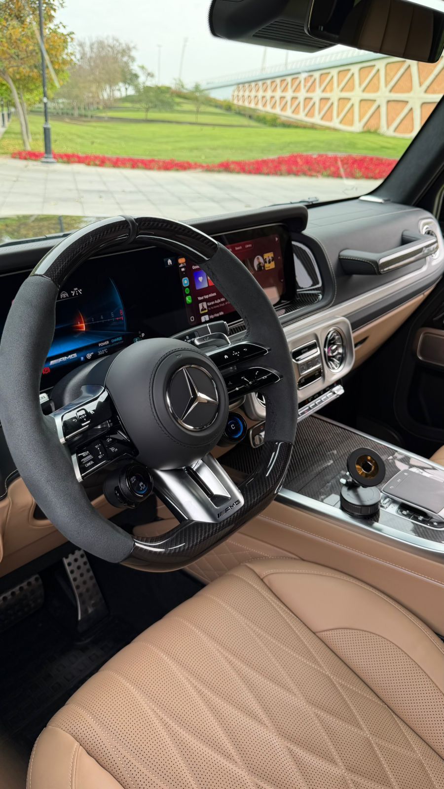 Mercedes G-Class Black 2026 for rent in Dubai, photo 2