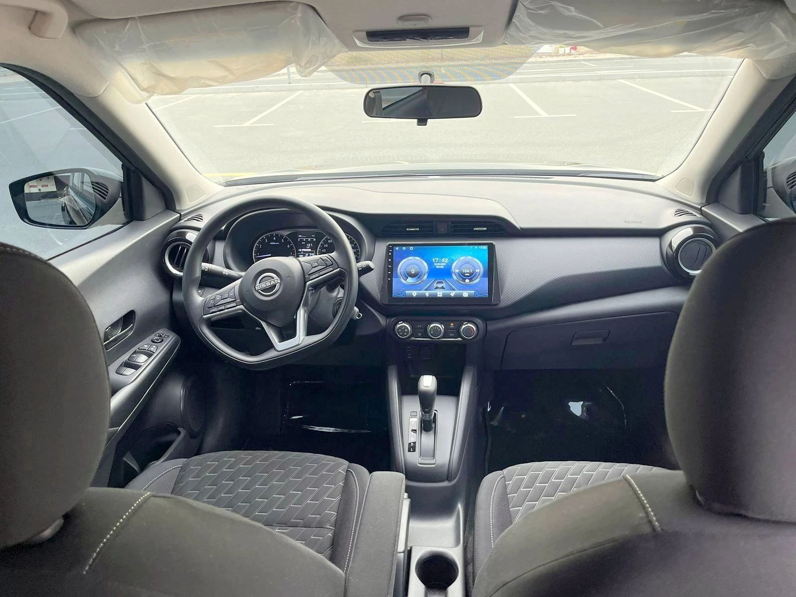 Nissan Kicks 2024, Black for rent in Dubai, photo 5