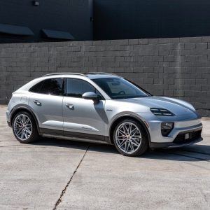 Porsche Macan for rent in Dubai, photo 1