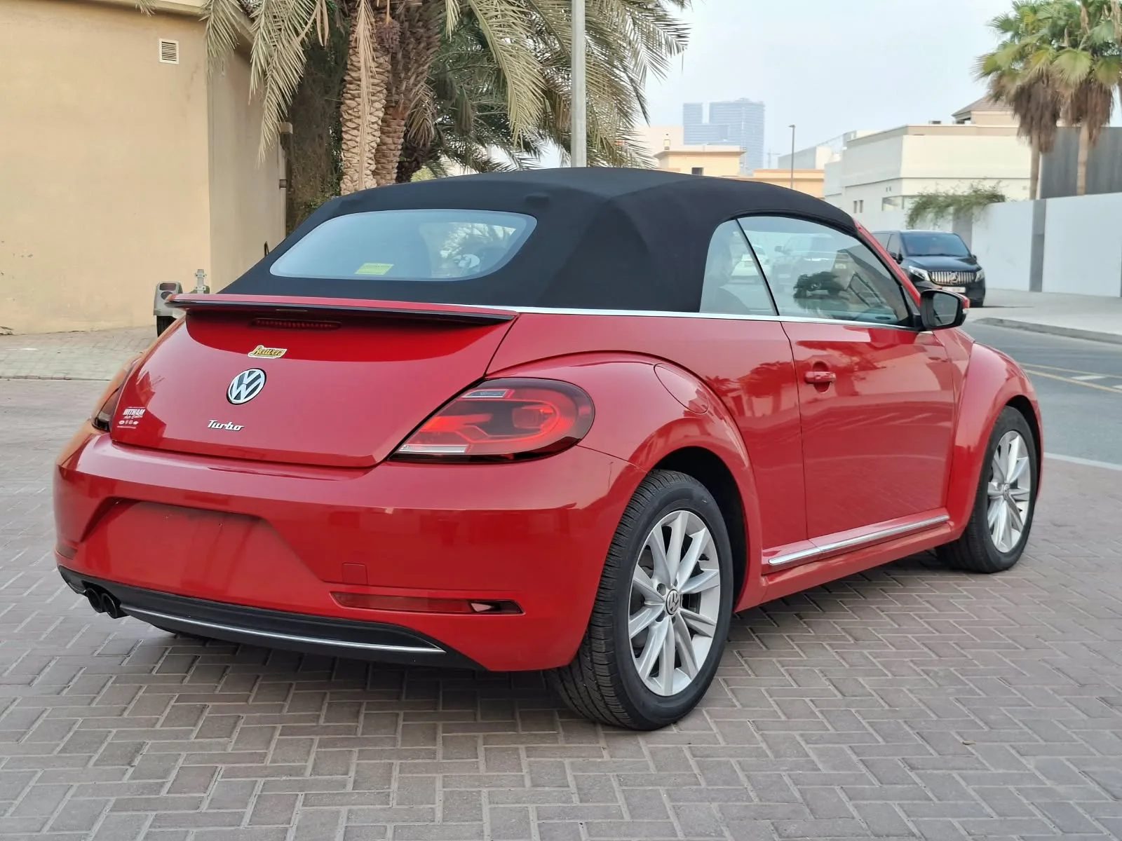 Volkswagen Beetle for rent in Dubai, photo 2